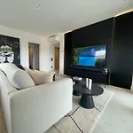 De Filippi Penthouse - 2br Sea View, Terrace & Parking, Old Town Appartement *