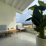 De Filippi Penthouse - 2br Sea View, Terrace & Parking, Old Town Апартаменты Ольбия