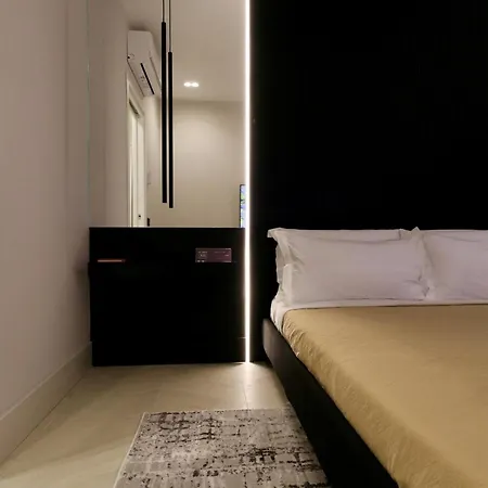 De Filippi Penthouse Sea View Apartment