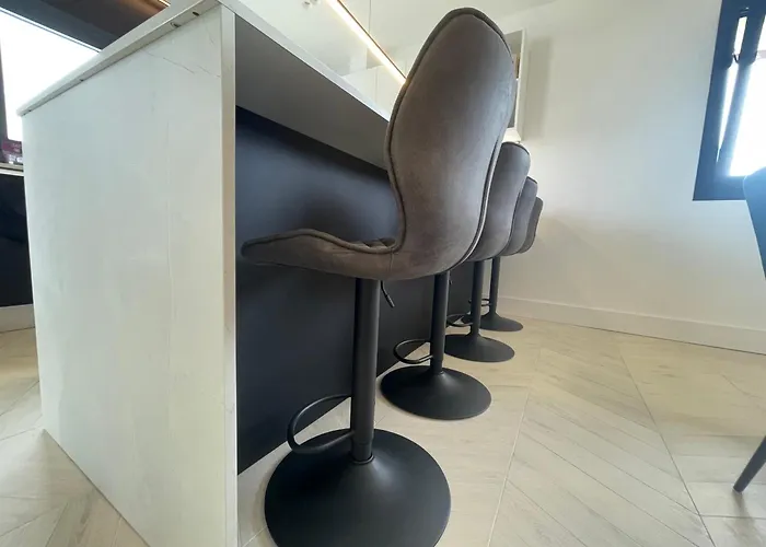 Luxurious High-end 2br Penthouse - Terrace - Great View - Parking - Historical Centre Apartment Olbia