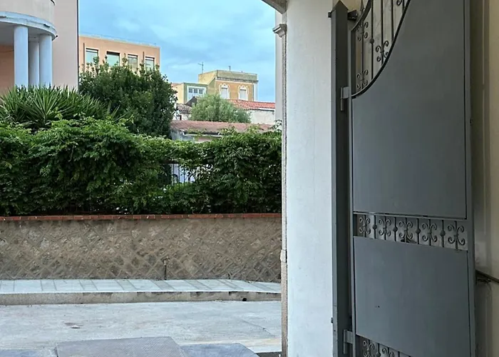 Apartment Luxurious High-end 2br Penthouse - Terrace - Great View - Parking - Historical Centre Olbia