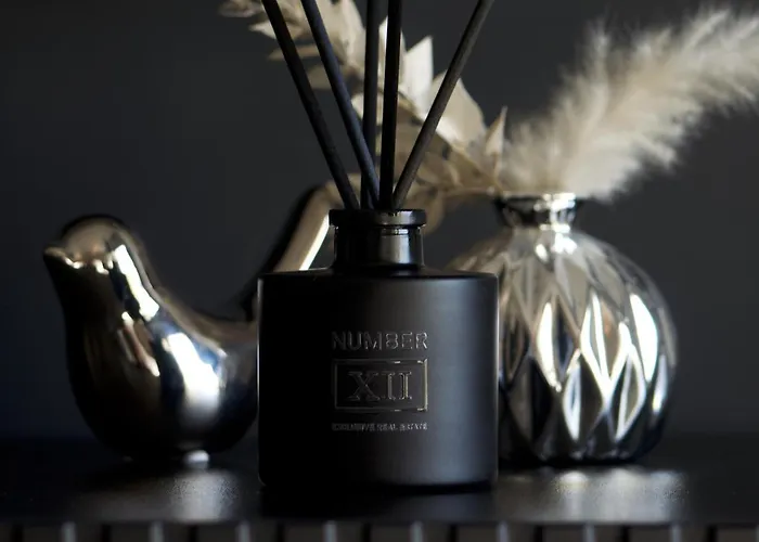 Luxurious High-end 2br Penthouse - Terrace - Great View - Parking - Historical Centre *